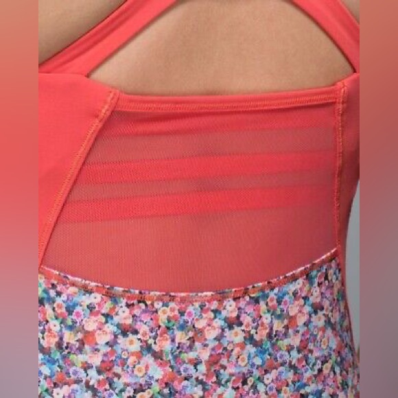 Lululemon Floral Tank Top Workout Gym Mesh Athletic Prism Petal Flower 6 Medium - Picture 4 of 7
